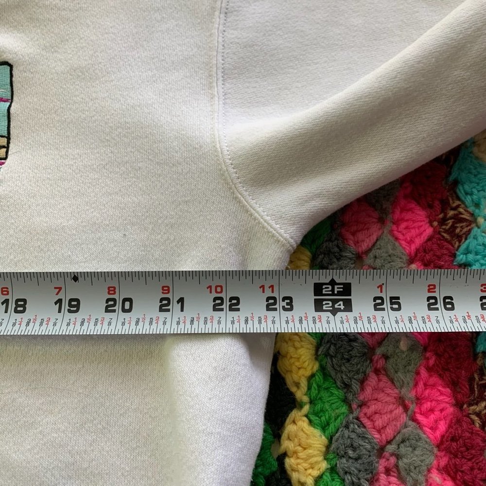 Vintage 90s Orlando Q-12 Embroidered Oversized Crewneck Sweatshirt Disne… - Picture 8 of 14